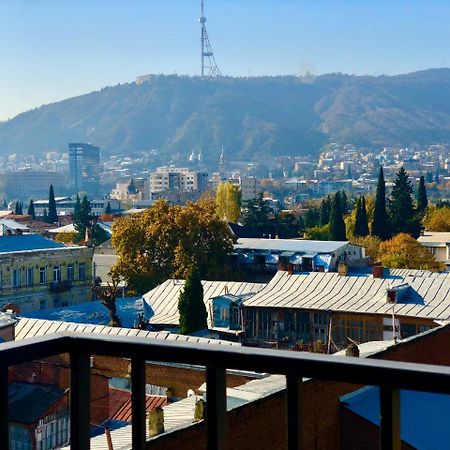 Tbili Hotel Tbilisi Buitenkant foto